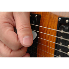 Carregar imagem no visualizador da galeria, Palheta Nylon .75mm Média D Addario Nylflex 1NFX4-10