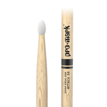 Carregar imagem no visualizador da galeria, Baqueta Attack 5A (Par) ProMark Shira Kashi Oak PW5AN