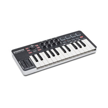 Carregar imagem no visualizador da galeria, Controlador Midi USB 25 Teclas Samson Graphite M25 SAKGRM25
