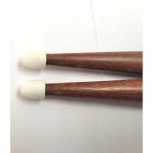 Carregar imagem no visualizador da galeria, Baqueta 5A Ponta de Nylon Jatobá Spanking
