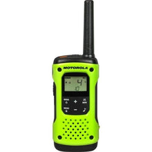 Carregar imagem no visualizador da galeria, Rádio Comunicador Talkabout Motorola T600BR H2O 35km Verde - PAR / 2

